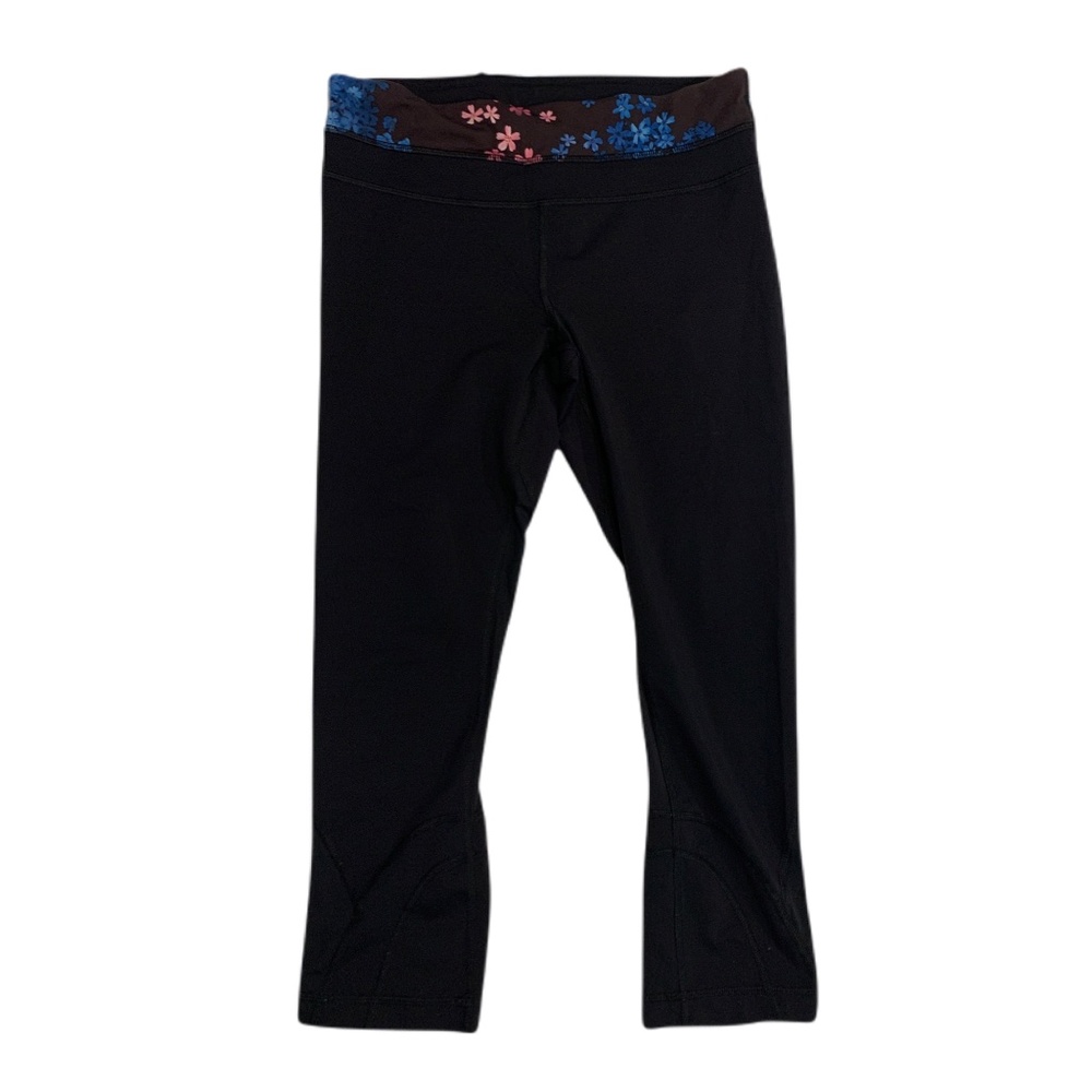 Lululemon cropped yoga pants size 6